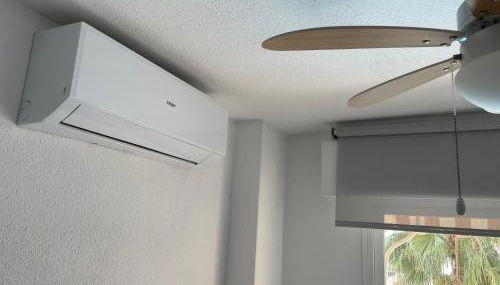 Precioso apartamento en Urbanización junto al mar. - Photo 3