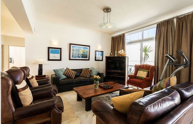 Bantry Beach Luxury Suites - Photo 38