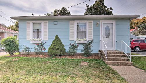 Cottage with Yard, Walk to Historic Attractions - Foto 3