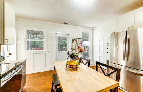 Fire Pit and Playset! 1880s Zionsville Farmhouse - Foto 9