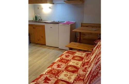 L'appartement LES BOSSONS en lisière de forêt dans le chalet Génépi - Foto 13