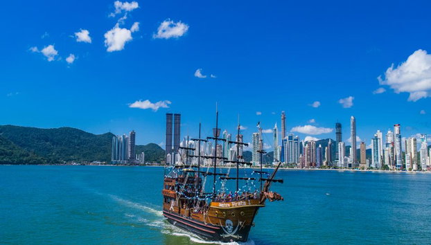 Barco Pirata, Parque Unipraias y Playa Laranjerias - Foto 4