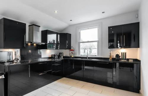 Stunning sea views from rooms and terraces - Foto 9