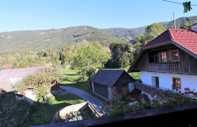Peaceful Cottage Near Ski Area in Gmund - Photo 46