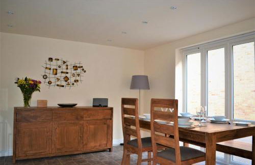 The Old Bottle Store - 2 Double Bedrooms, 2 Bathrooms, St Ives, Cambridgeshire - Foto 11