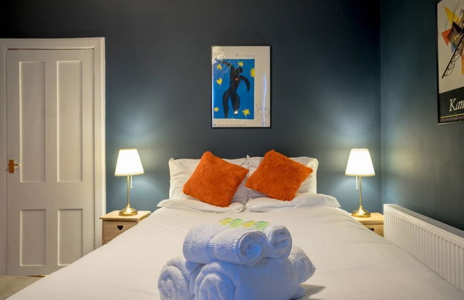 JOIVY Unique Royal Mile Apt - Relive Music History - Foto 2