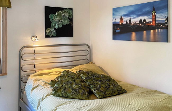 8 Person Holiday Home in Vastra Frolunda-by Traum - Foto 9