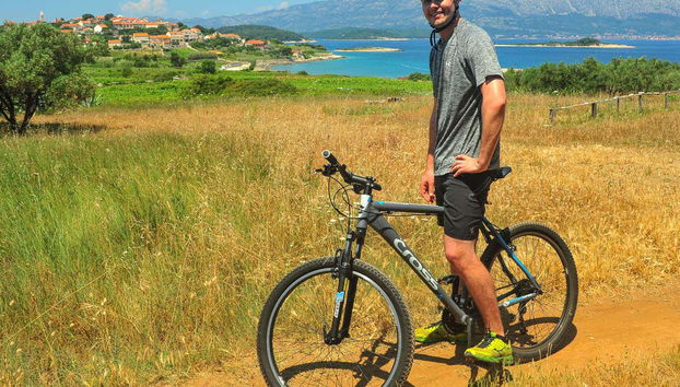 Lumbarda Bike & Wine Tasting Tour - Foto 2