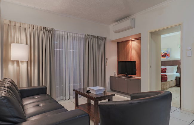 Southern Cross Atrium Apartments - Photo 17