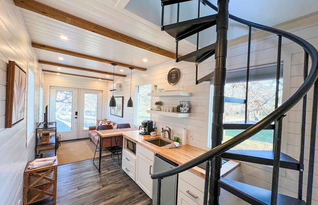 NEW The Flagship 2 Story Container Home - Foto 3