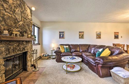 Mtn View Granby Condo with In-Unit Hot Tub! - Foto 5