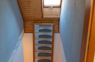 GHomeT - 6 Zimmer Wohnung with parking - Up to 10 guests - Monteur, Handwerker & Large family welcome - Foto 19