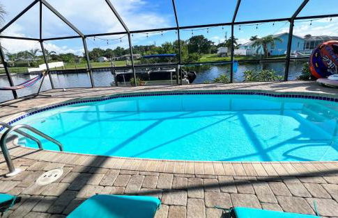 House With A Boat - Boat, Heated Pool, Fishing - Foto 3