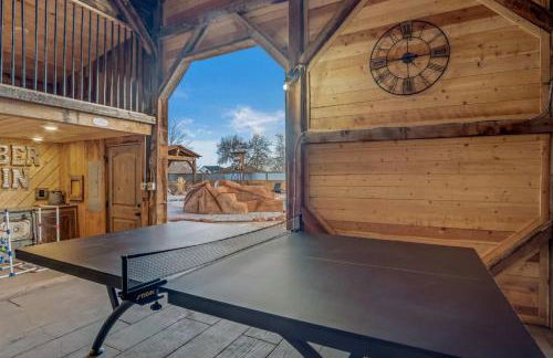 Timber & Tin H 2Bed 2Bath w Pool & Rooftop Deck - Foto 72