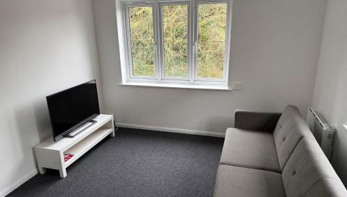 Perfect for Longer Stays Equipped 2-Bed Flat - Foto 3