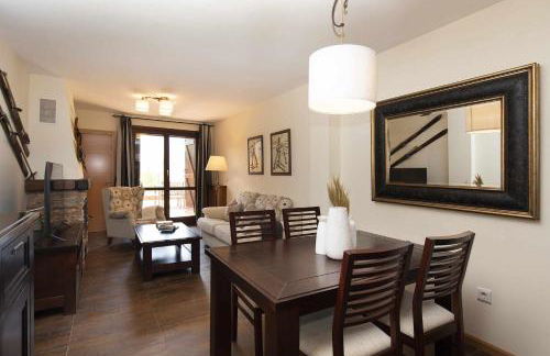 Refugio del Valle by BeValle - Photo 12