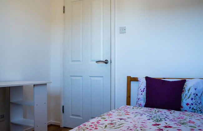 Charming 2-bed Fully Furnished Apartment in London - Foto 8