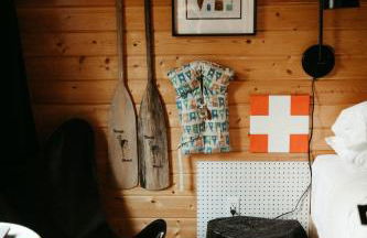The BOAT HAUS A Montana Tiny Cabin Forest Retreat - Foto 14