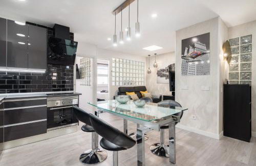 Plaza España Apartment - Photo 11