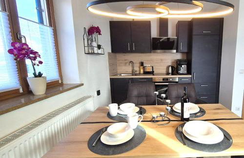 Ferienwohnung Lichtblick Oberbayern, sonnig, Bergblick, großer Balkon - Foto 10