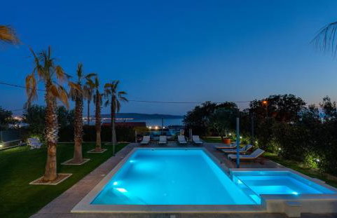 Seaview Villa Stanka with Pool and attached Jacuzzi - Photo 34