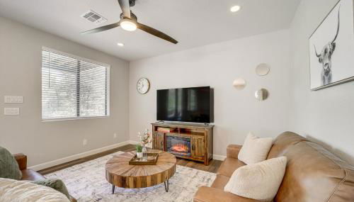 Games and Outdoor Seating Cabin in Scenic Payson! - Foto 2