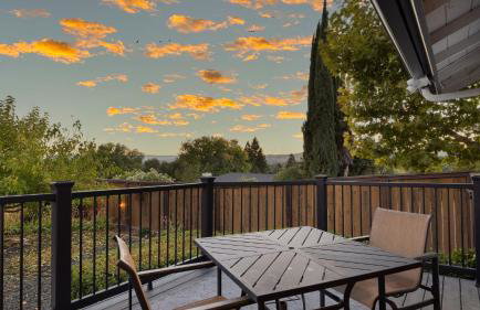 Paso Vista Bella by AvantStay Luxe Group Escape w Wine Country Views - Photo 38