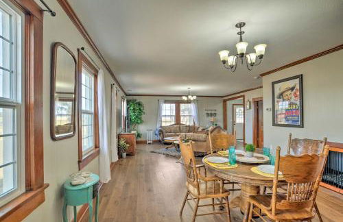 Secluded Bonanza Home with Antique Furnishings - Foto 9