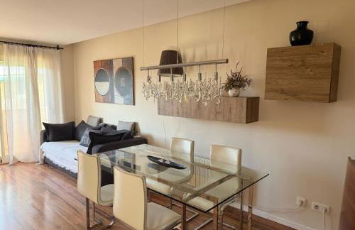 Encantador Ático a 2,6 km de la Playa - Foto 6