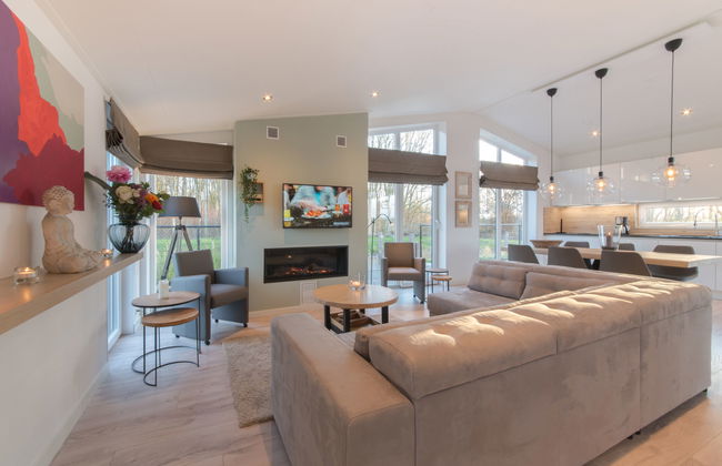 2 bedroom House in Wemeldinge with garden and terrace - Photo 2