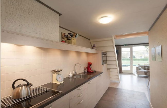 Nice Vacation Home in Horssen With Garden - Photo 15