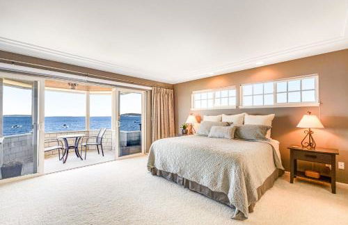 Misty Lady at Water's Edge - Foto 8