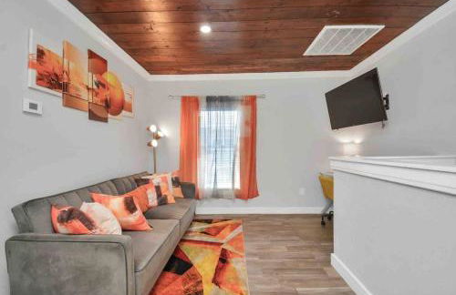 Central Yellow Gem: Cozy Views & Proximity - Foto 15