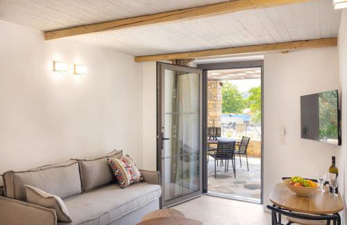 Chariclea Villas Retreat - Photo 35