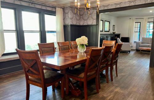 Historic Bulldog Bungalow - Foto 10