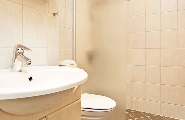 4 Person Holiday Park Home in Fano - Foto 40