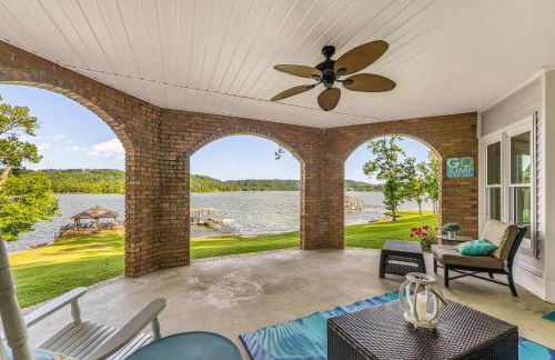 Lake Therapy - Gazebo On The Lake, Easy Walk To The Water! - Foto 32