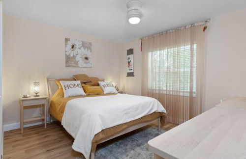 Minutes to boat ramps and beach and private pool! - Foto 49