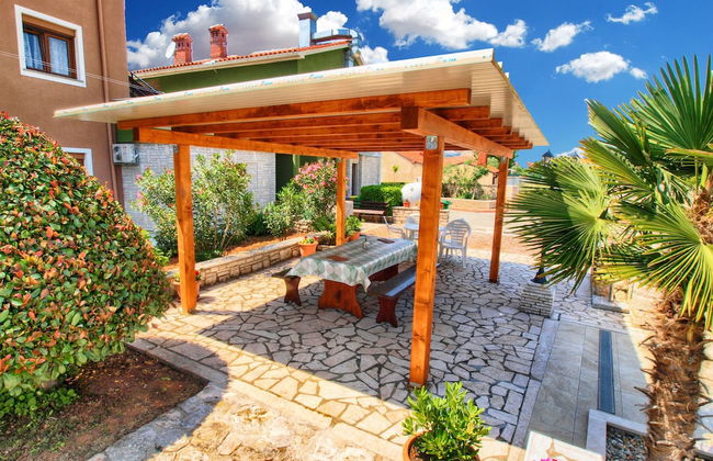 Apartment 1376 - Photo 44