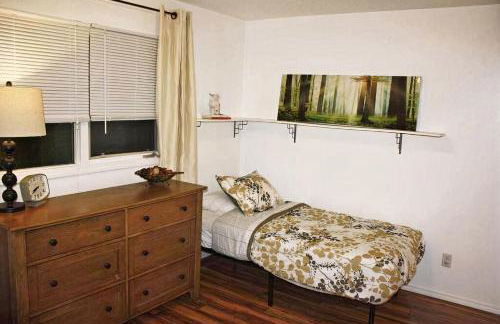 Stay Anchorage! Furnished Two Bedroom Apartments With High Speed WiFi - Foto 40