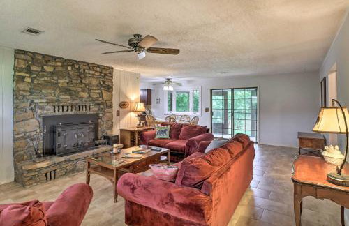 Norfork Getaway Walk in White River Access! - Foto 6