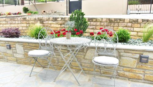 Palio Suites - Photo 4, Garden, Garden view