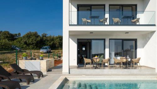 NEW Villa Artec with Sea View - Foto 2, sunbed