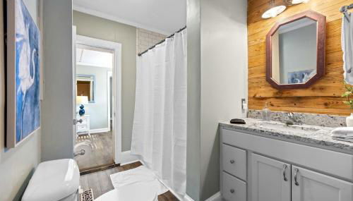 Hay House- Adorable and updated home! - Foto 4, Shower