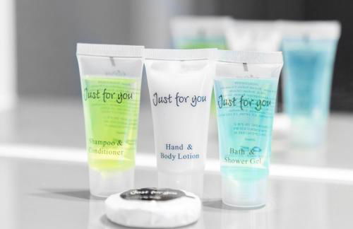 Modern Two Bed Apartment - Balcony & Parking - Netflix 8MC - Foto 21