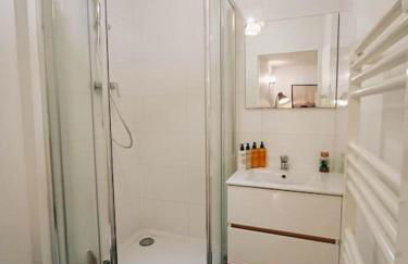 Studio calme et lumineux près de la gare - Photo 13