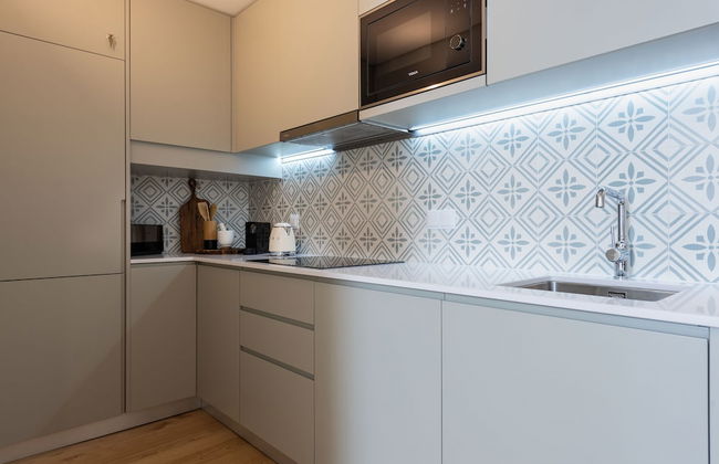 Mouzinho da Silveira 215 by LovelyStay - Foto 27