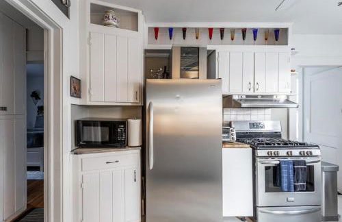 Bella room near downtown Train I-95 & beaches - Foto 27