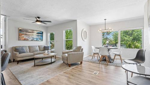 6BR Home Kitchen Laundry Sleeps 12 #60 - Foto 1