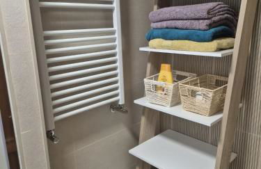 La Villa De Lore, Piso Completo Apto 6 Personas Con Garaje - Photo 31